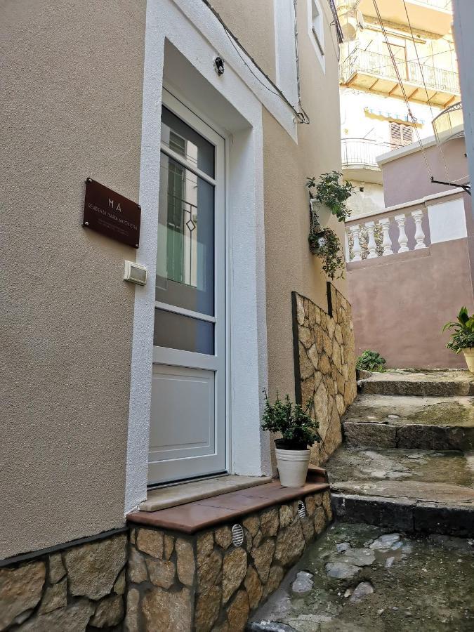 Hotel Residenza Maria Antonietta - 50 Metri Dal Mare Pizzo  Exterior foto